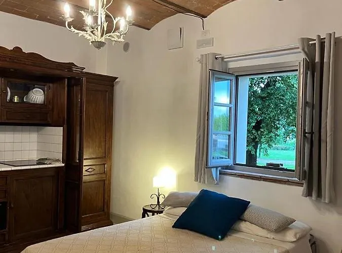 Country Corniola Bed & Breakfast 4*