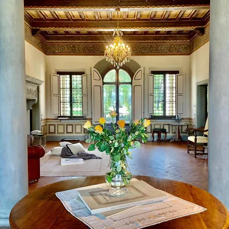 Country Corniola Bed & Breakfast 4*